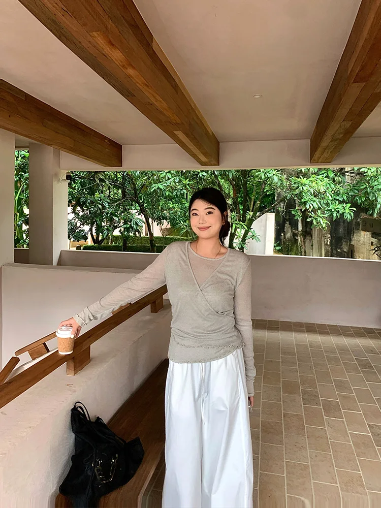 

Linda Laugh plus Size Women's Long Sve T-irt Korean Sle Cross Design Meat Covering Slimming Effect Stand Fit Pure C...