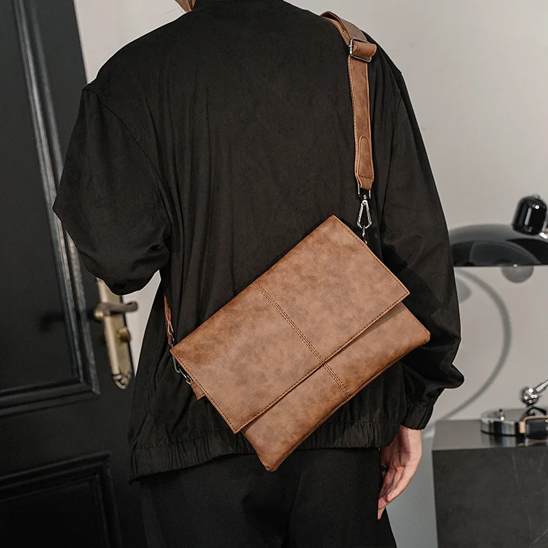 Men's large-capacity flat-panel storage single-shoulder bag, flip cover business multi-pocket square crossbody travel backpack
