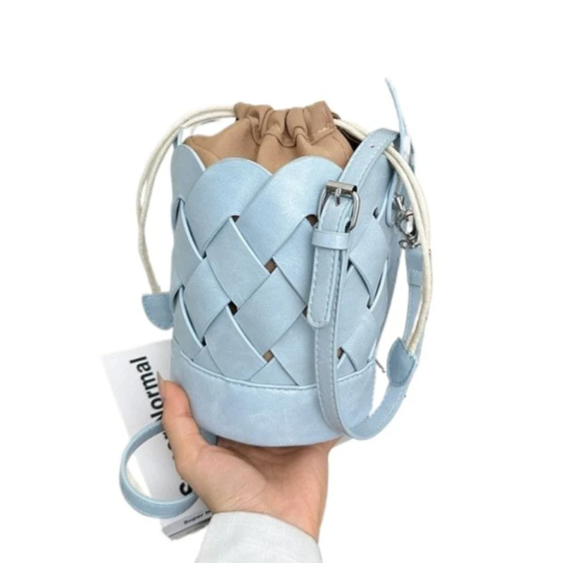 Premium Sense Woven Bag with Bucket Handbag Women's 2026 New Candy Color Versatile Shoulder Messenger Bag Temperament Commuting