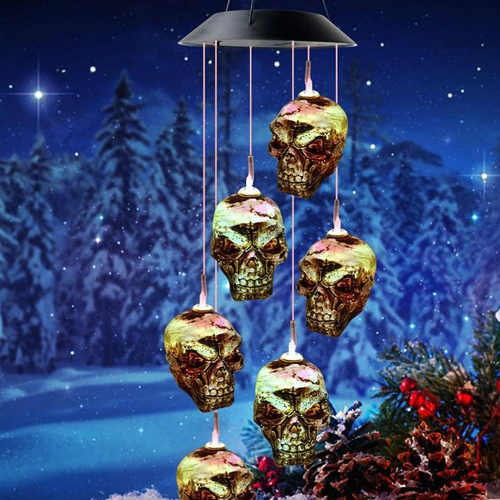 

1pc Skull Wind Chime Lamp Solar Powered Hanging Decor For Garden Balcony Outdoor Halloween Home Wind Bell Solar-Charging