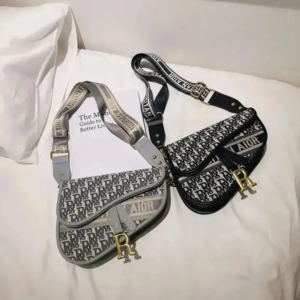 Shoulder Purse Handbag Tote Fashion Crossbody Black Saddle Bag Designer 2026 Women's Daily Hundred 31b