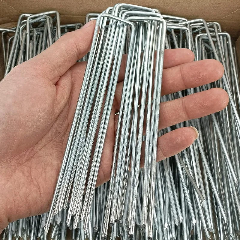 Picture 7: U-Shaped Garden Staples Landscape Pins Ground Pegs for Weed Barrier Fabric Sod Tent Lawn Yard Securing Spikes Anchoring Stakes