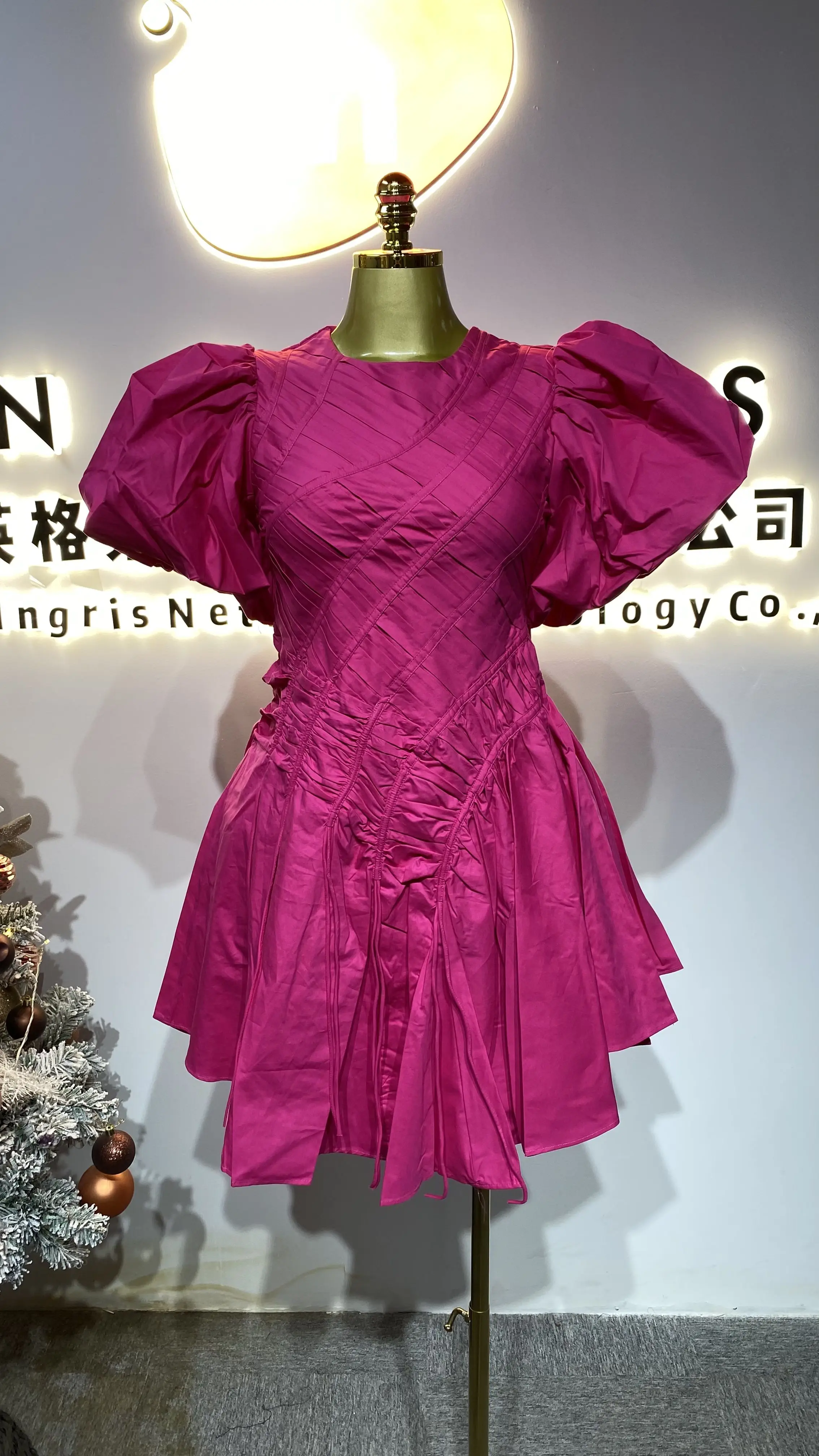 

Elegant irregular dress, casual women's O-neck, pink puff sleeves, retro pleated skirt-GZXX275