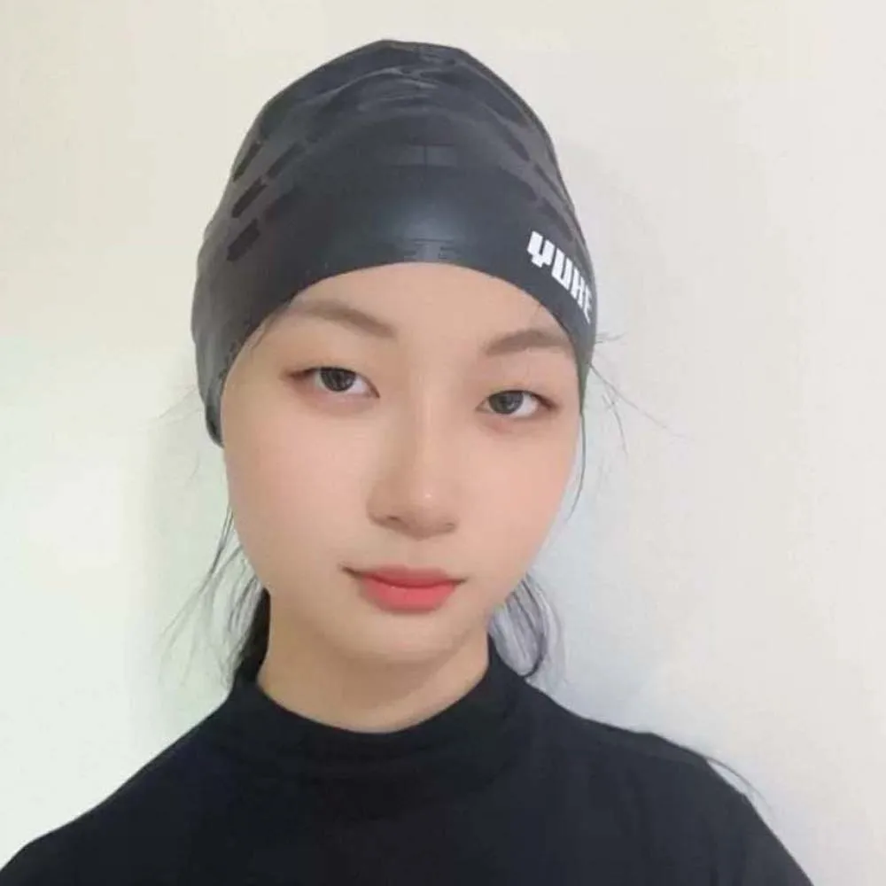 

Эластичный головной убор для плавания, утолщенный дизайн, мягкая шапочка для подводного плавания, однотонная профессиональная шапка для дайвинга, увеличенная окружность головы