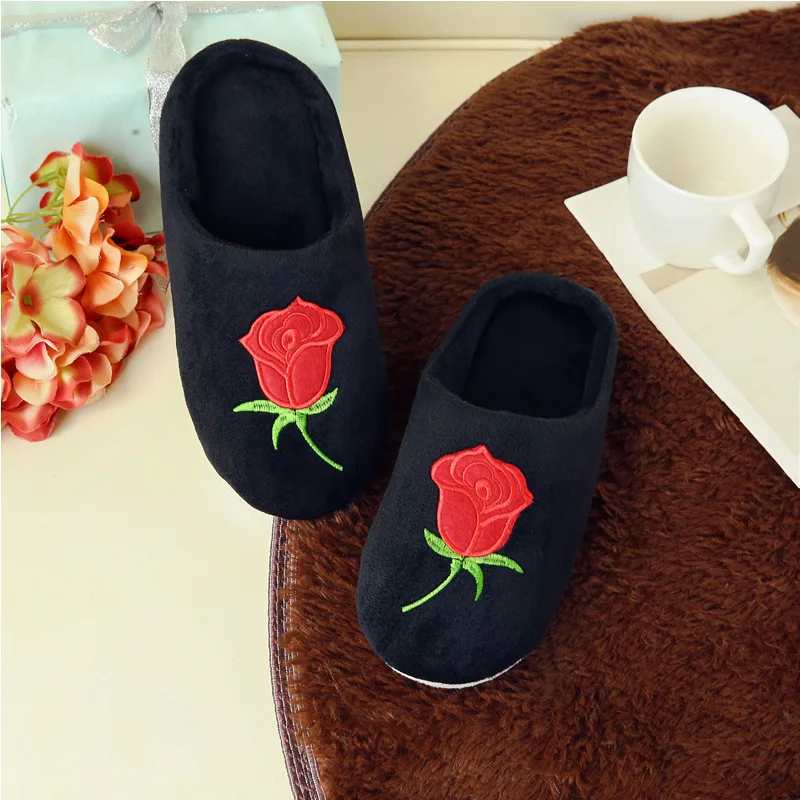 New Rose Soft Plush Cotton Cute Slippers Shoes Couple Unisex Emborider Floor Indoor Home Furry Slippers Women Shoes for Bedroom