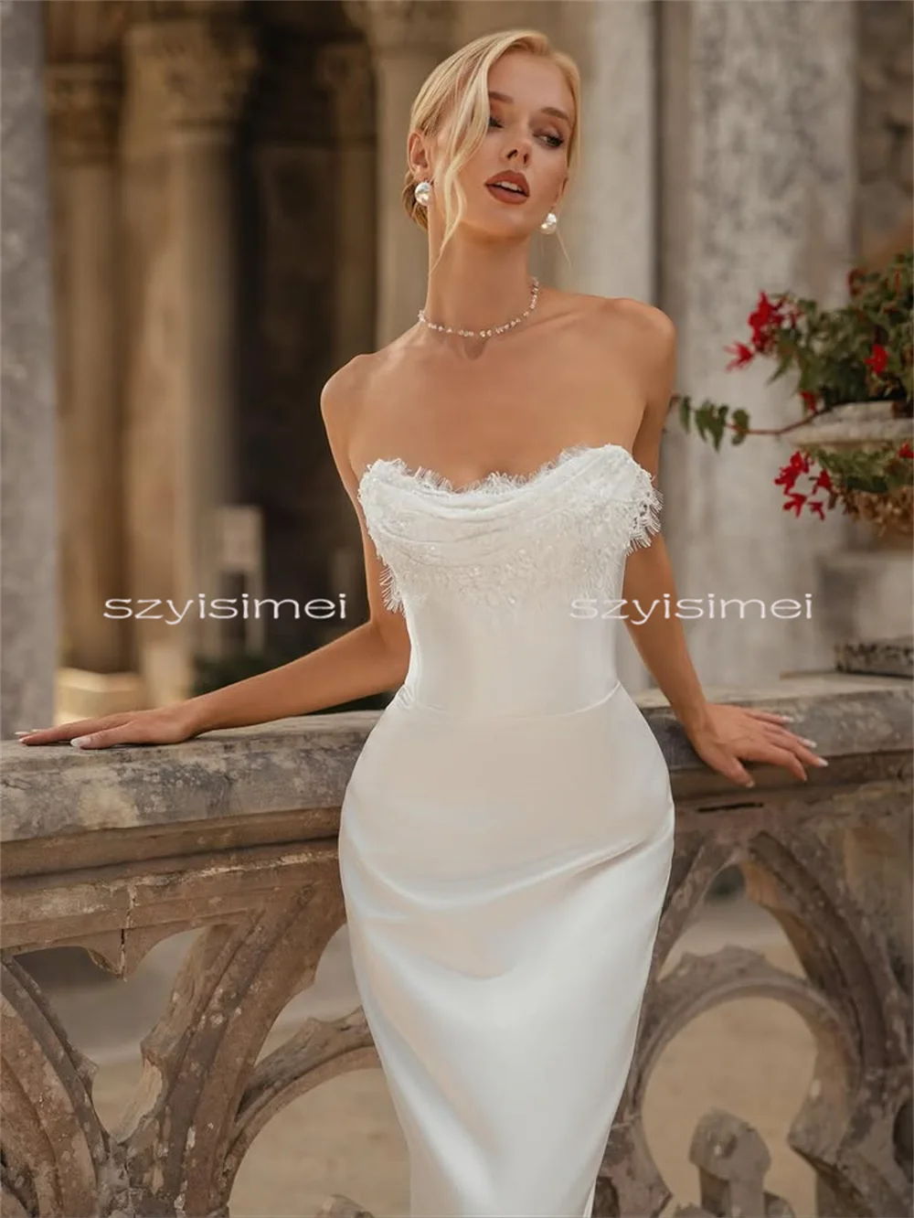 カスタムメイドの豪華なマーメイドサテンウェディングドレス、ビーチブライダルドレス、取り外し可能なトレーン付きイブニングドレス、ウェディングドレス