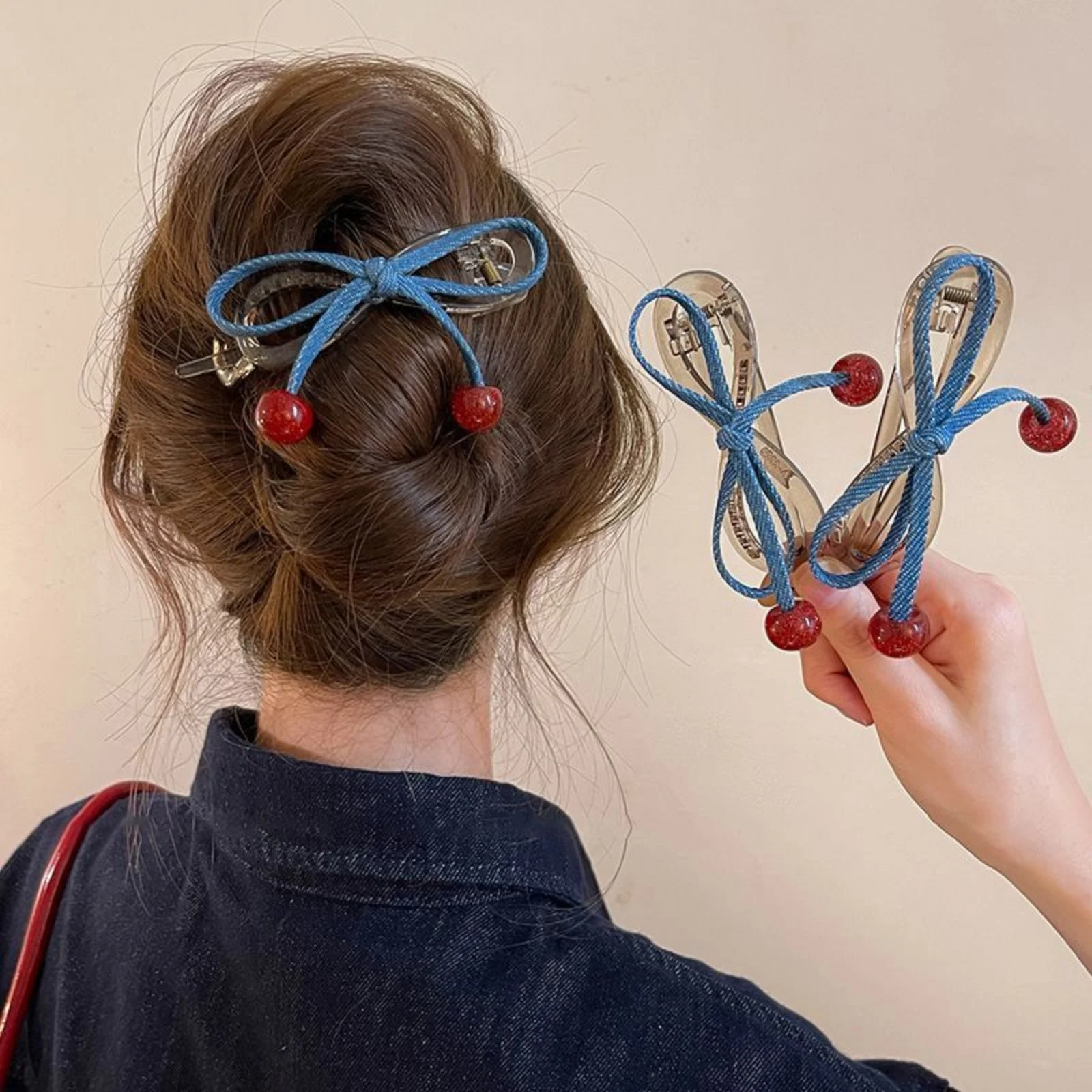 1 Stück Haarspangen mit süßer kirschblauer Schleife, süße transparente Haarklammern, modischer Haarschmuck für Frauen und Mädchen