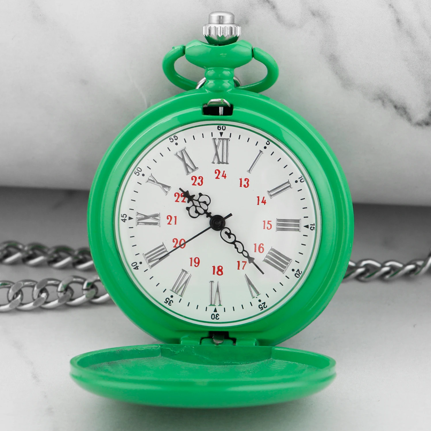 Exquisite Green Digital Display Quartz Pocket Watch Vintage High Quality Steel Universal Necklace for Men and Women Clock Gift