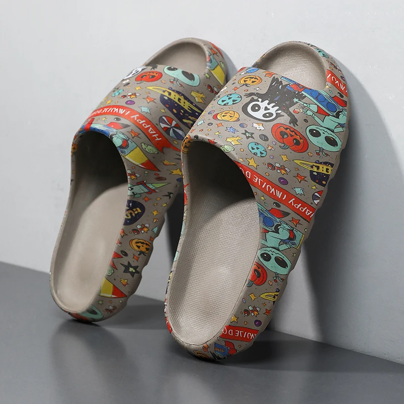 

Men's Casual Shoes Men EVA Soft-soled Lightweight Home Slippers Devil Halloween Print High-quality Exclusive Brand Slides