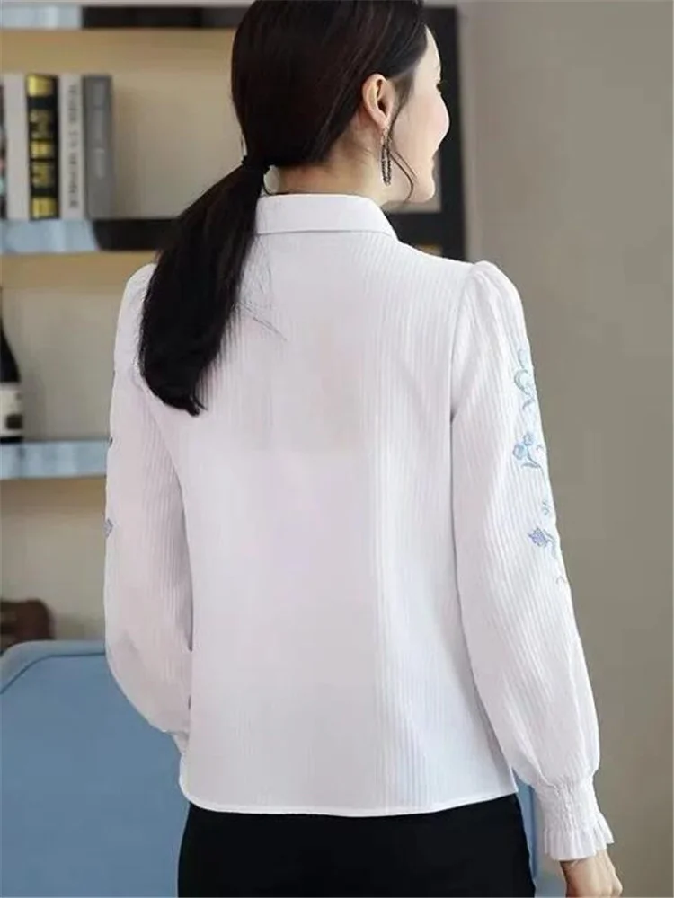 Pure Cotton Embroidered Blouses Female Shirt Lantern Sleeve Top Fold Floral Border Spring Casual Women Clothes Button Up Bloue