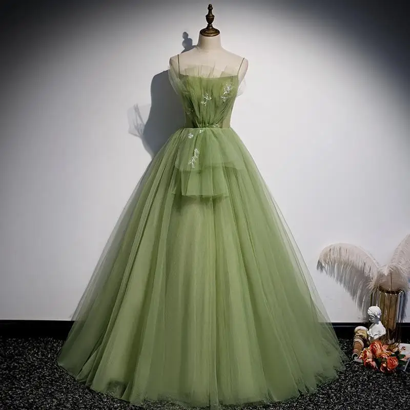 

Customized Green Ball Gown Quinceanera Dresses Tulle Spaghetti Straps Prom Party Gowns Formal robes de soirée Vestido De Fiesta