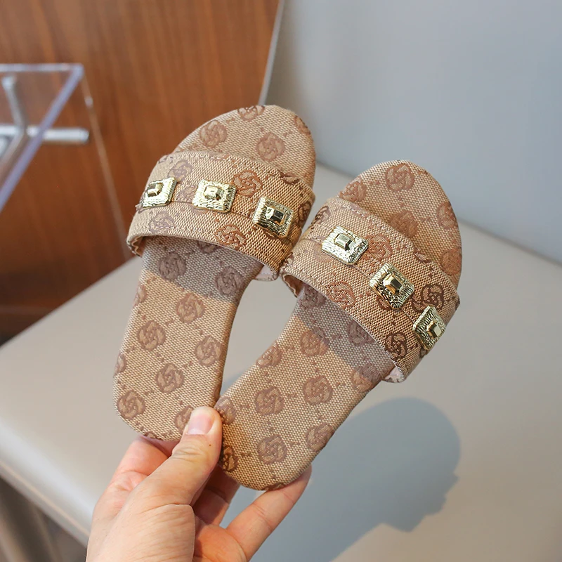Girls' Metal Decorative Outdoor Wear Flat-bottomed Open-toed Slippers Summer Fashion Print Decorative Non-slip Casual Slippers