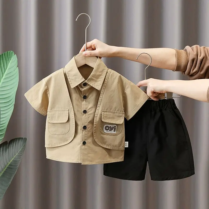 Boys' Summer Set 2024 New Turndown Collar Patchwork Fashion Button Fashionable Solid Color Short Sleeved Shirt Maxi Shorts Suit