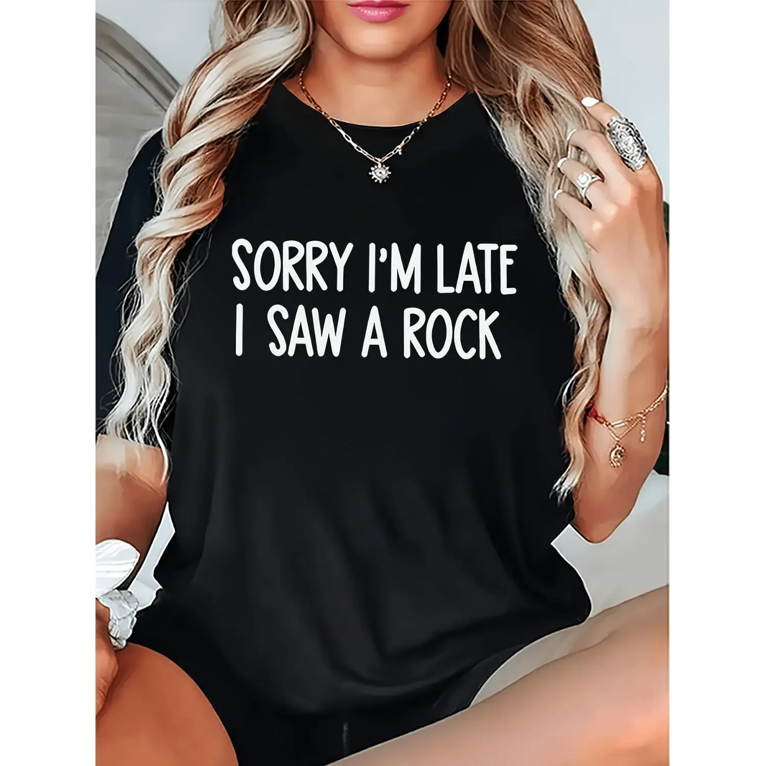 Sorry I'm Late I Saw a for rock Women'S Funny Graphic Tee | Trendy Casual Short Sleeve T-Shirt for Rock Lovers, Same Style for Men and Women