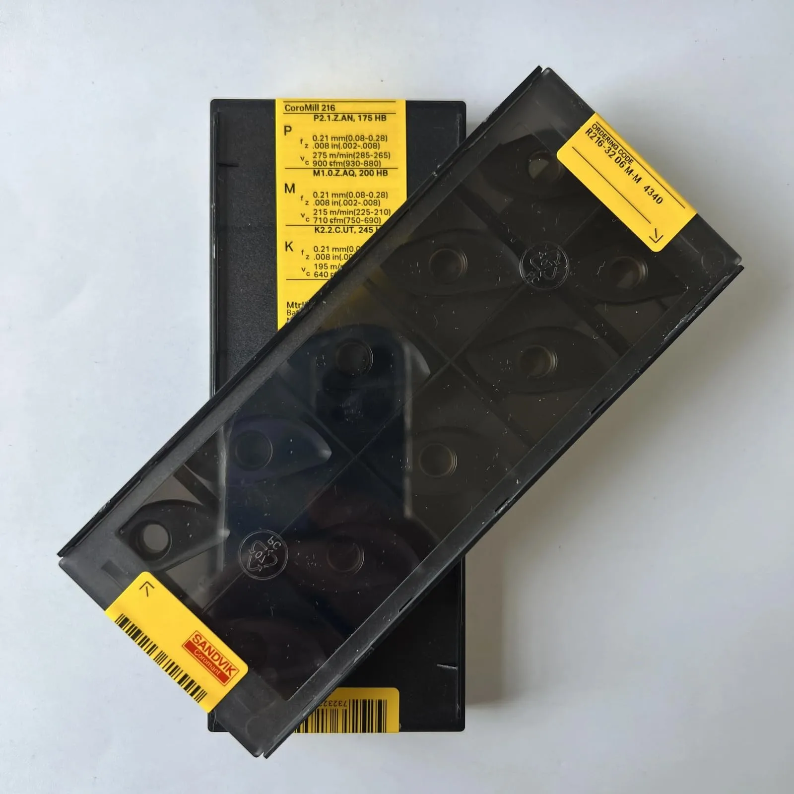 

Original SANDVIK / R216-3206M-M 4340 / Hard alloy CNC Blade 10 Pcs