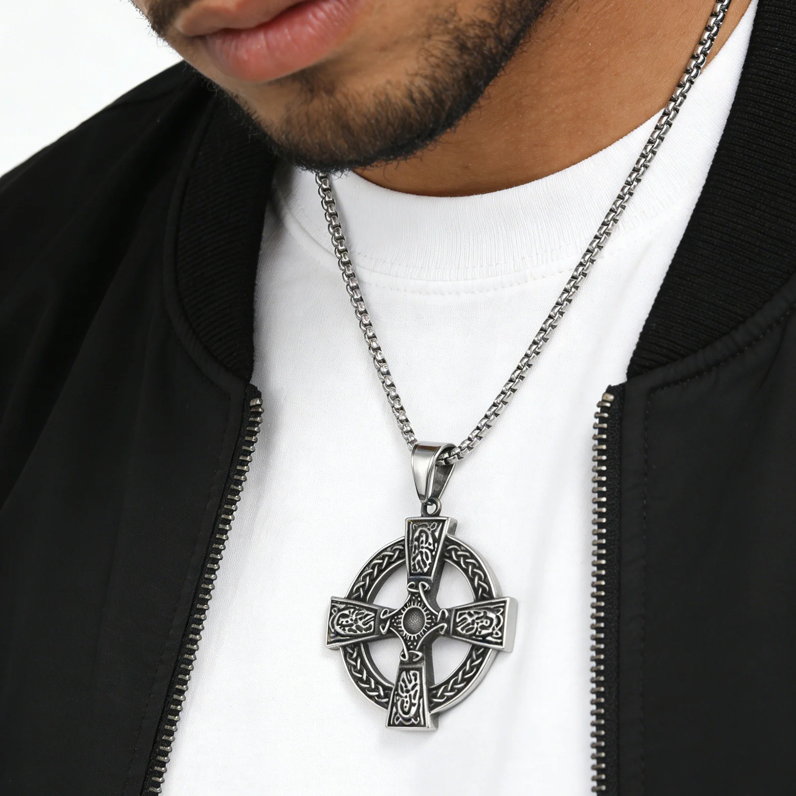 LNCHRAN Men 316L Stainless Steel Antique Celtic Solar Cross Pendant Necklace Box Chain Irish Vintage Jewelry Gift For Men