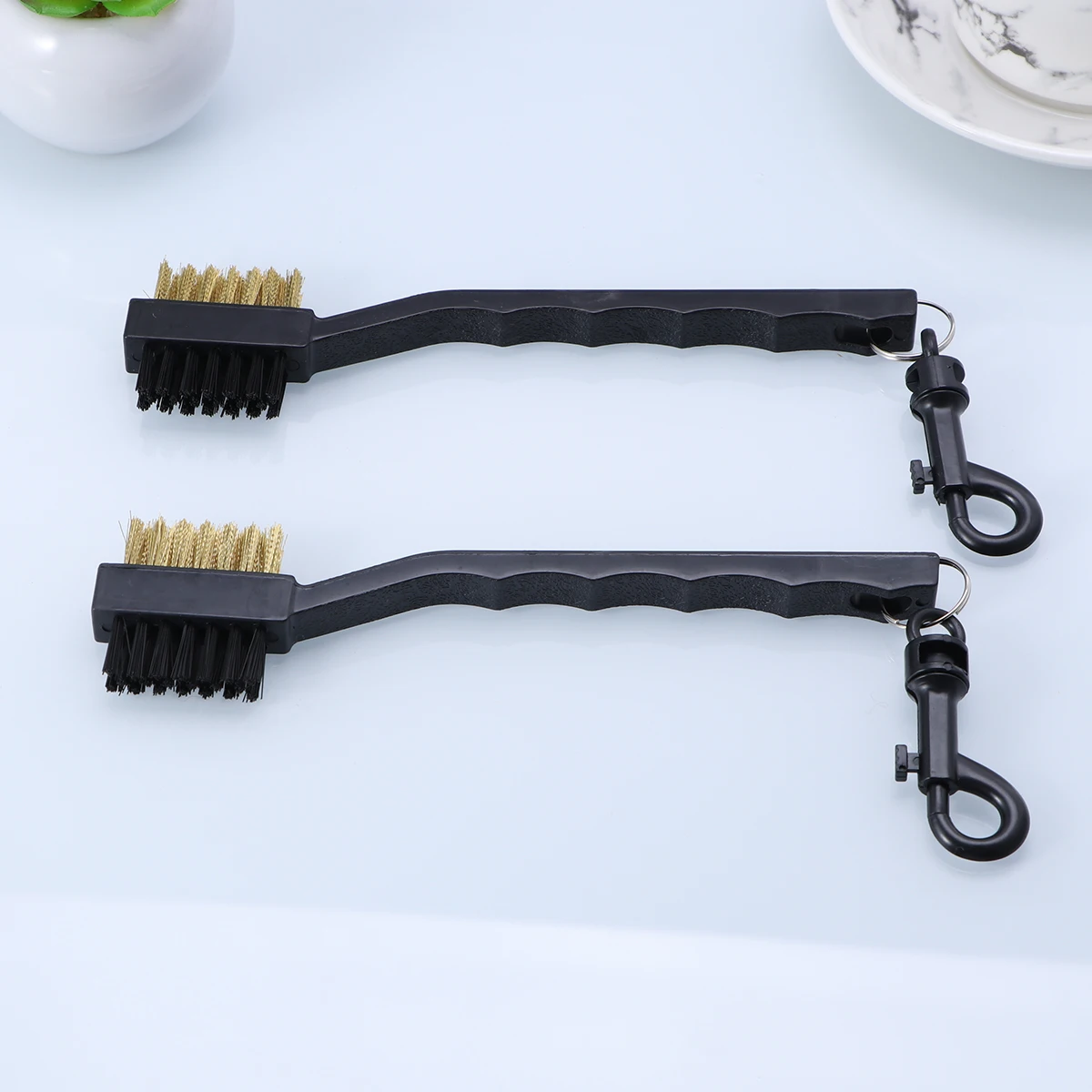 

2Pcs Golf Club Cleaning Tool Dual Function Club Groove Brush Removable Dirt Grit Lightweight Compact Easy Carry for on Course