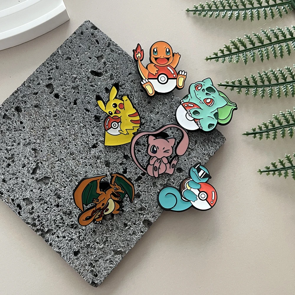 Thumbnail 4 - #10 Brooches & Lapel Pins Comparison Guide