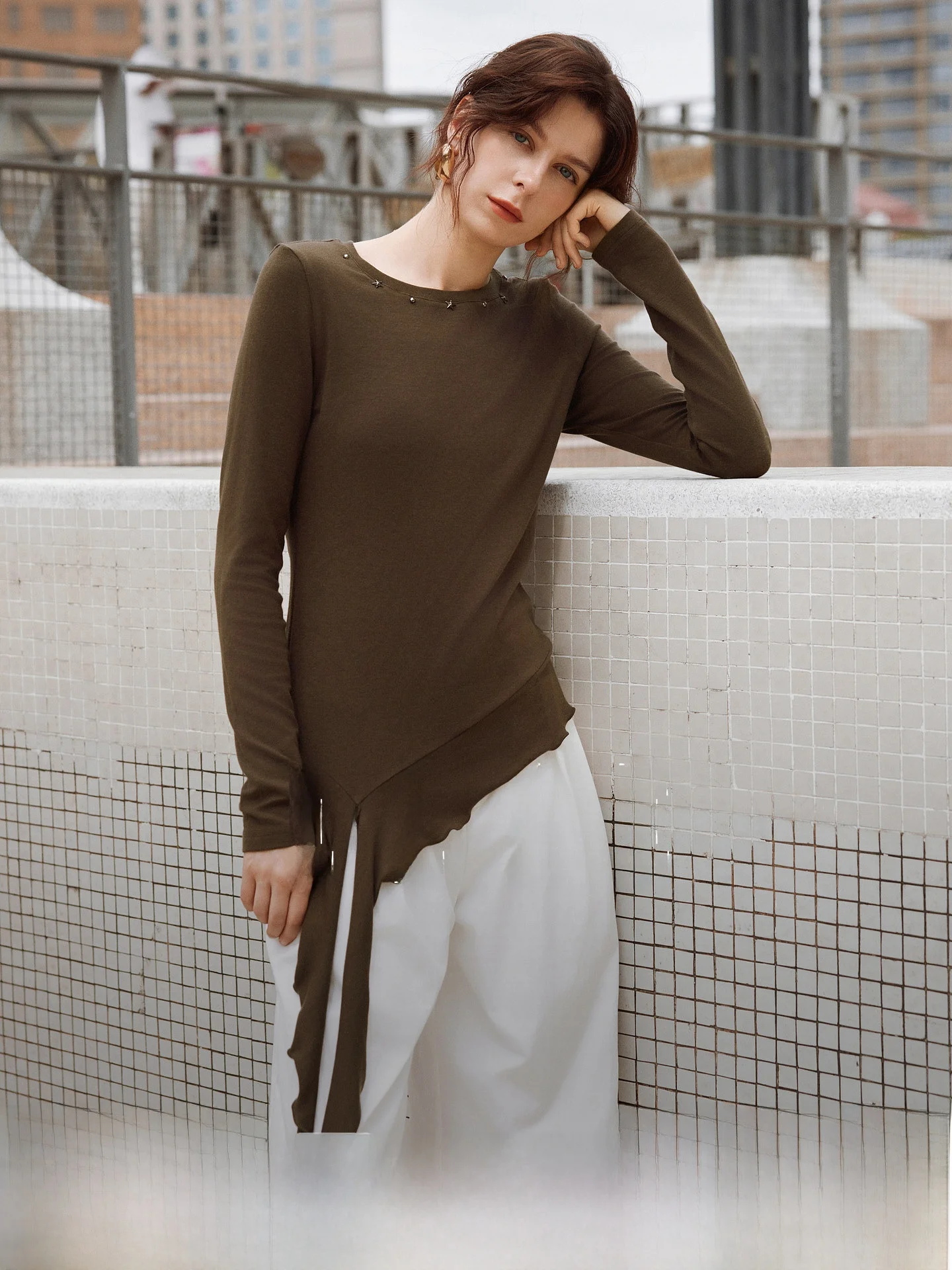 ELLE Modern Rhinestone Irregular Belted Long Sleeve Women's T-shirt Autumn New Woolen Small Audience Top Commute Style Pure C...