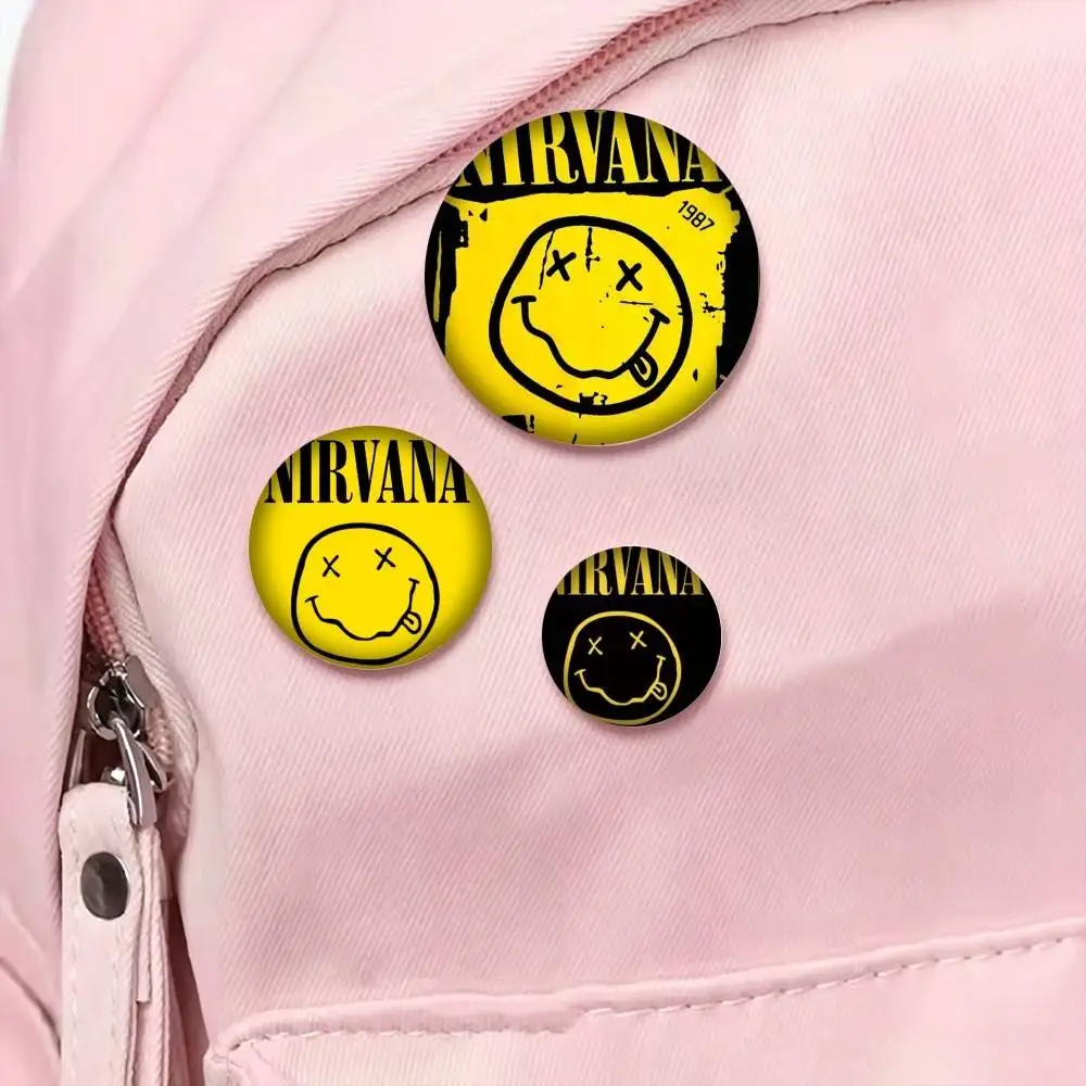 N-NirvanaS Logo 25 32 44 58 75mm Badges Personalized Round Brooches Pins Accessory Gift - view 3