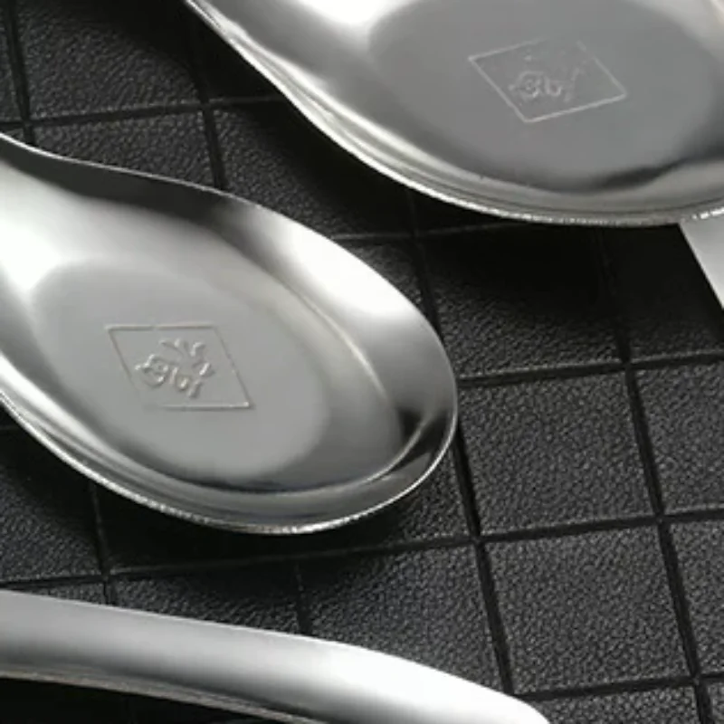 Chinese Spoons Stai…