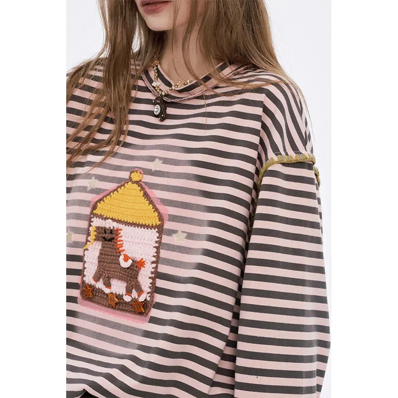 ELFSACK Y2K Casual Loose Preppy Stripe Graphic Round Neck Tshirt For Women