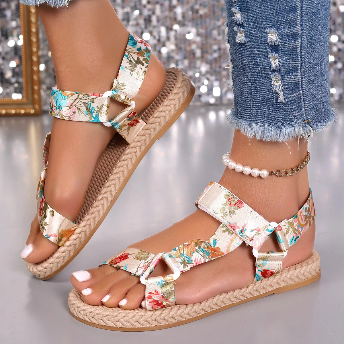 2024 New Summer Flat Sandals Women Hemp Rope Set Foot Designer Beach Shoes Outdoor All-match Casual Sandals Large Size Women