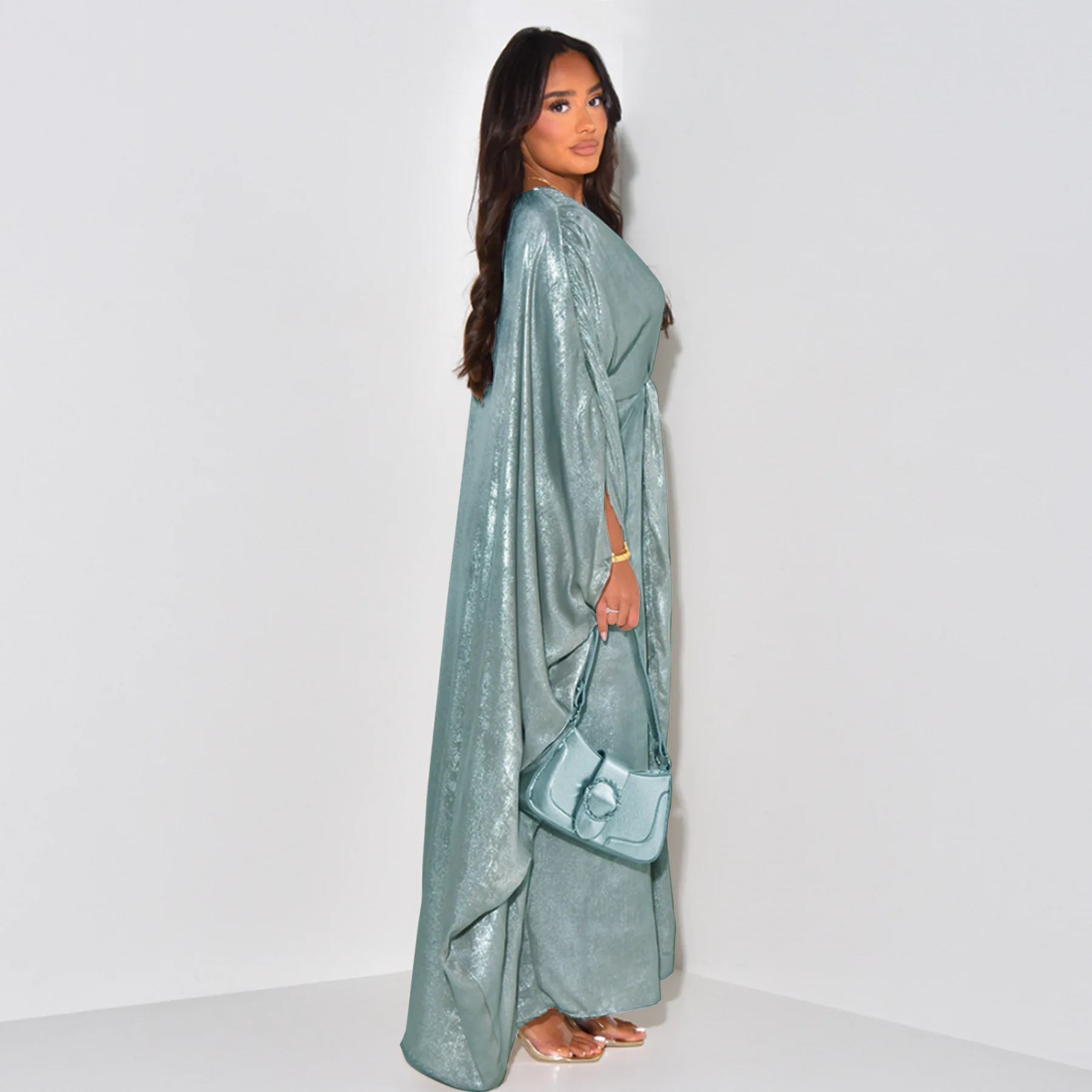 Stylish Eid Summer Shiny Satin Batwing Abaya Dubai Luxury 2024 Muslim Caftan For Women Kaftan Dress Islam Robe Marocain Femme