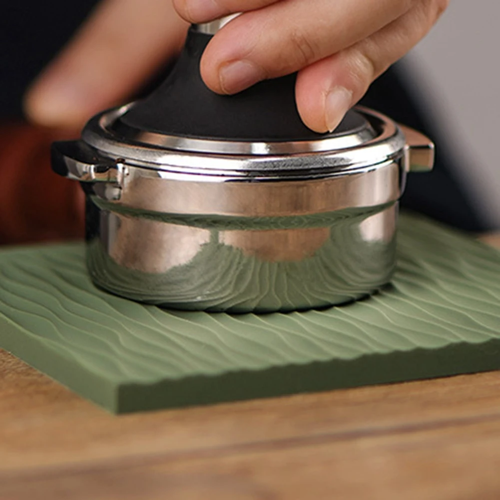 

ABMH-1 Piece Espresso Coffee Accessories Coffeeware Tamping Pad Anti-Skid Food Safe Silicone Corner Mat Gray