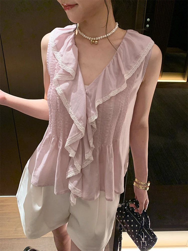 

SngSle Summer 2025 V-ne Svel Slim Fit Design Sense Top Маленькая кружевная отделка для поездок на работу Sle Pure Color Casual irt