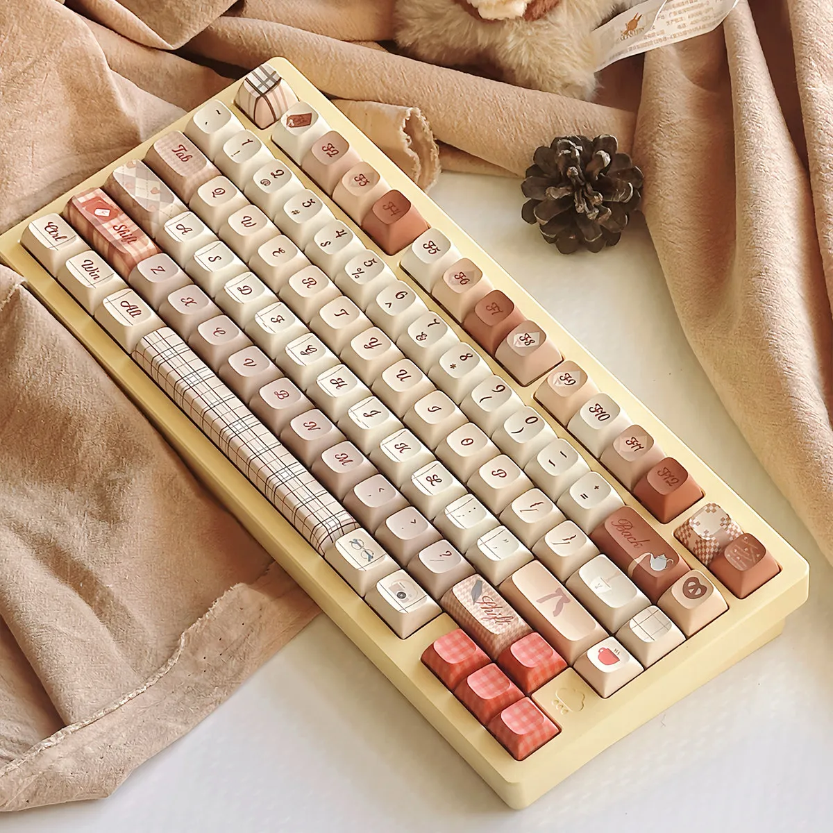 Ure Autumn Keycaps …
