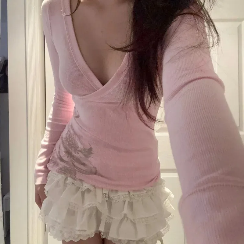 Thumbnail 3 - #51 Best Womens Long Sleeve T-Shirts to Buy In 2026