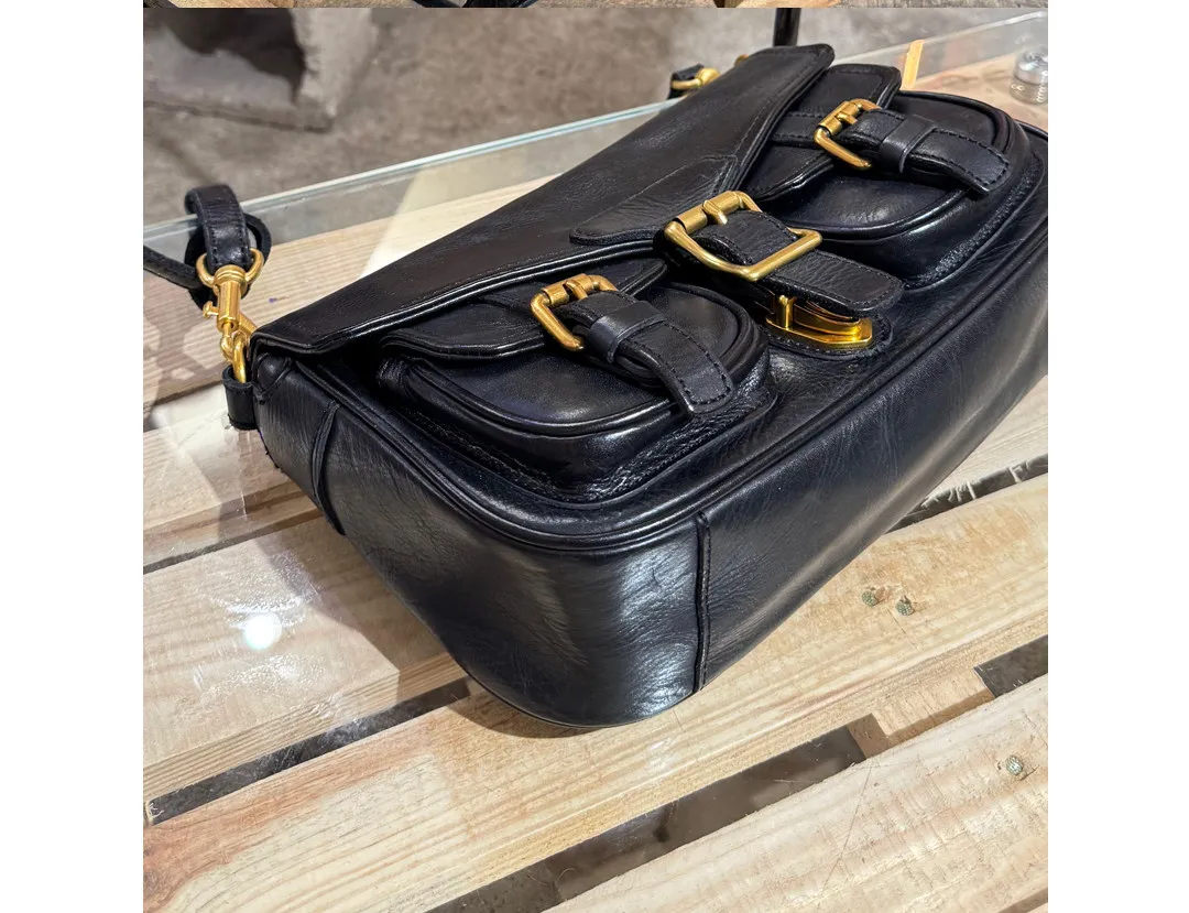 Designer-Handtasche aus pflanzlich gegerbtem Rindsleder, handgefertigt, modische lässige Damen-Umhängetasche aus echtem Leder. – Detail 4