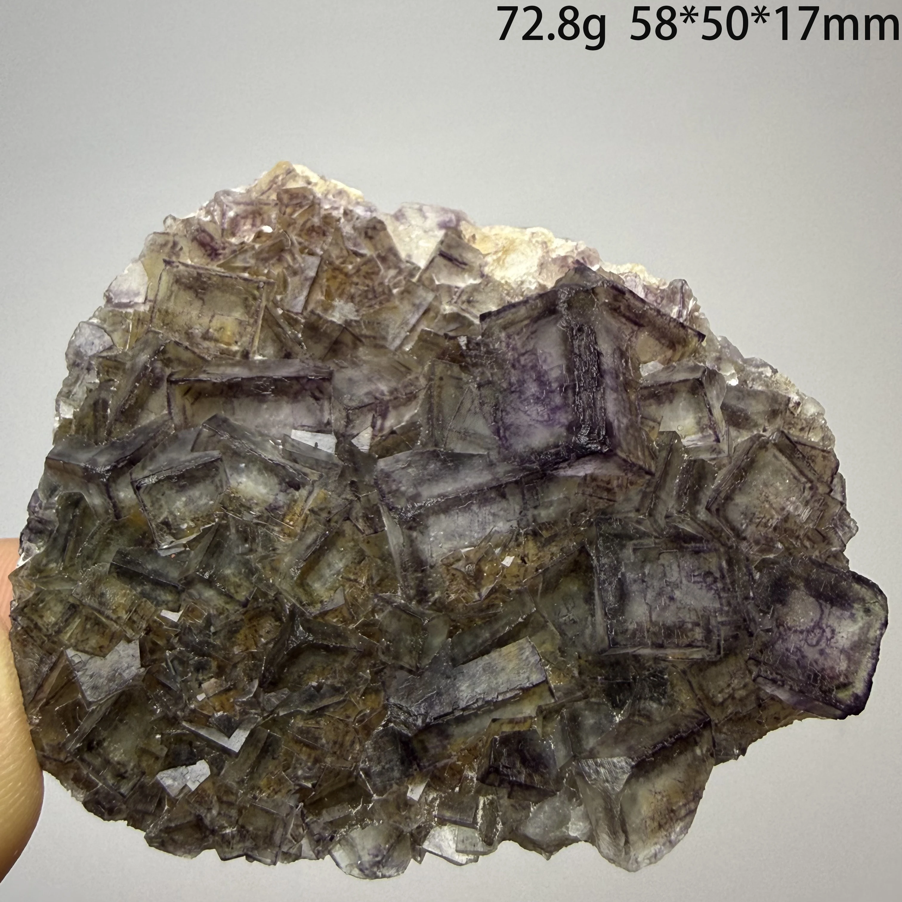Natural Fluorite Mineral Specimen is full of energy, suitable for healing, meditation and home decoration. A3-1-8