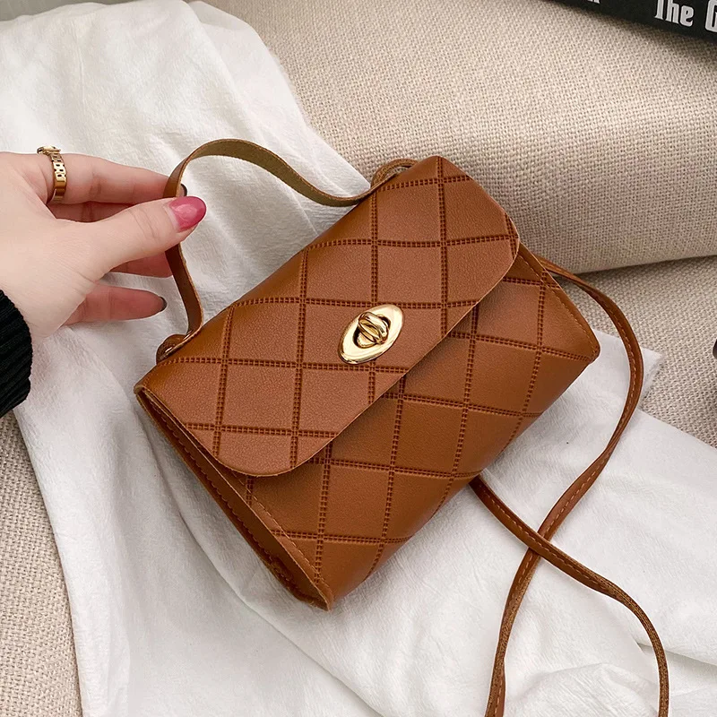 

Women's Shoulder Bag 2024 Women's Versatile Lingge Fashion Simple Hand-held Crossbody Small Square Bag