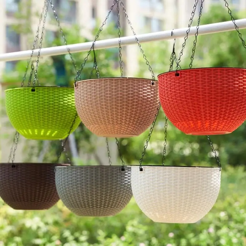 

Современная смола подвесная горшка декоративная цветочная корзина Ratten Design Planter для вертикального садового расположения