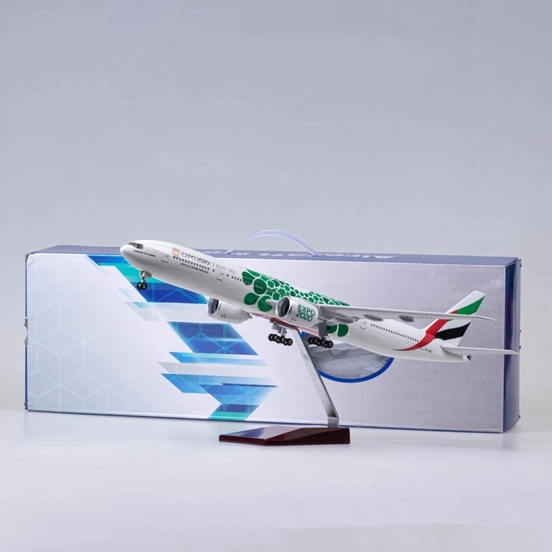 

1/157 Scale Plane Toy Model 47cm B777 Emirates Expo 2020 Aircraft Diecast Resin Model Kit With LED Light & Stand Aviation Gifts