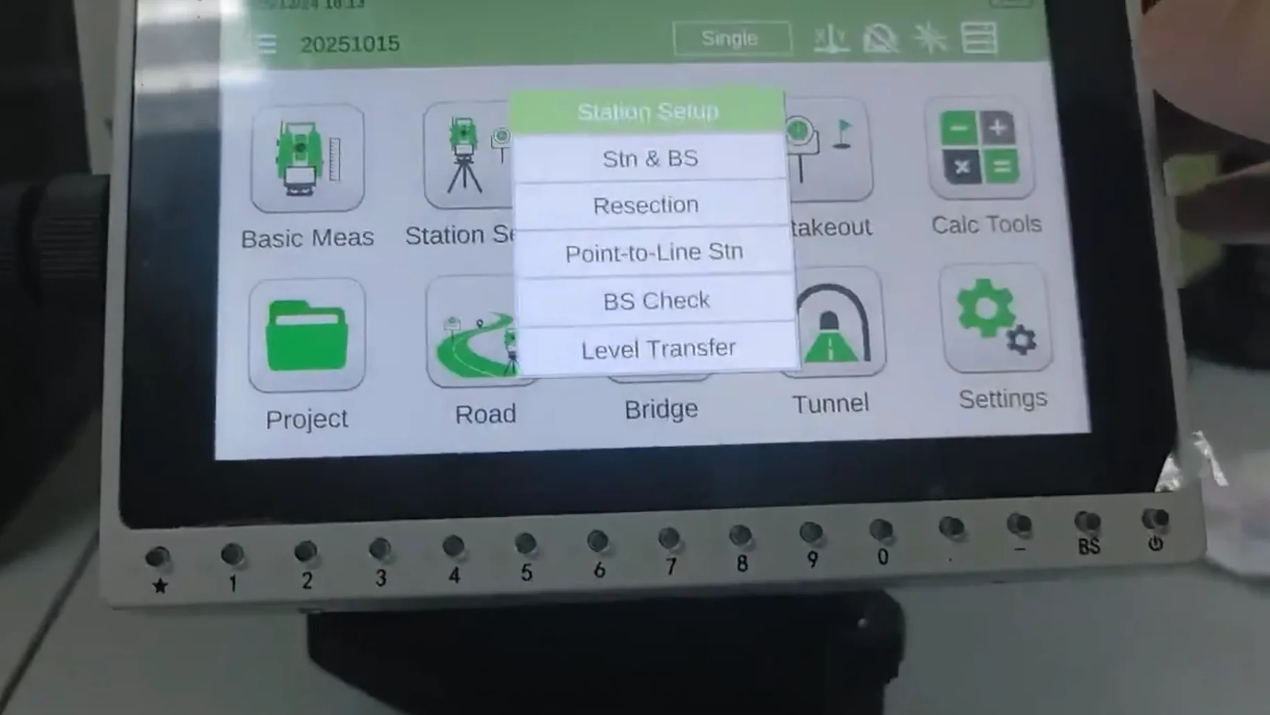 Foif Surveying tools RTS392N Android Total Station with Bluetooth&3200mAh Battery&5.5-inch Color Touch Screen