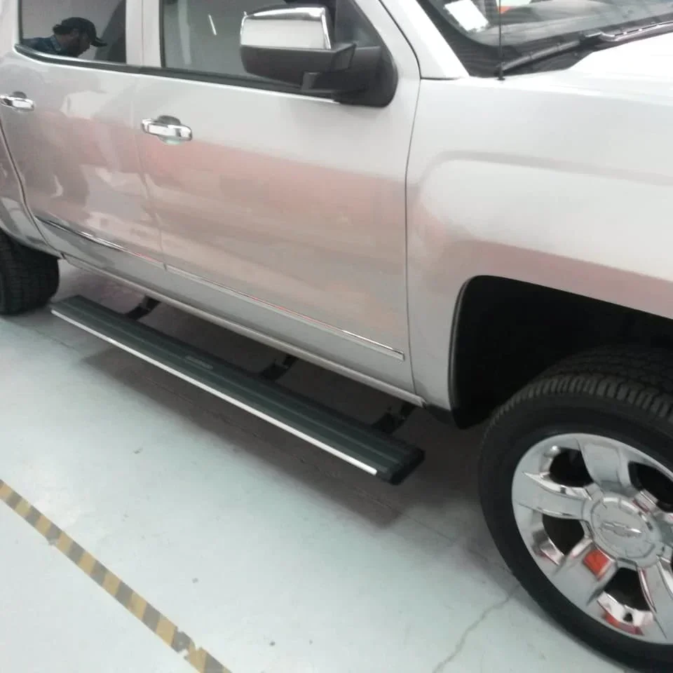  High Quality Automatic Electric Side Step Power Running Boards For Chevy Tahoe 2023