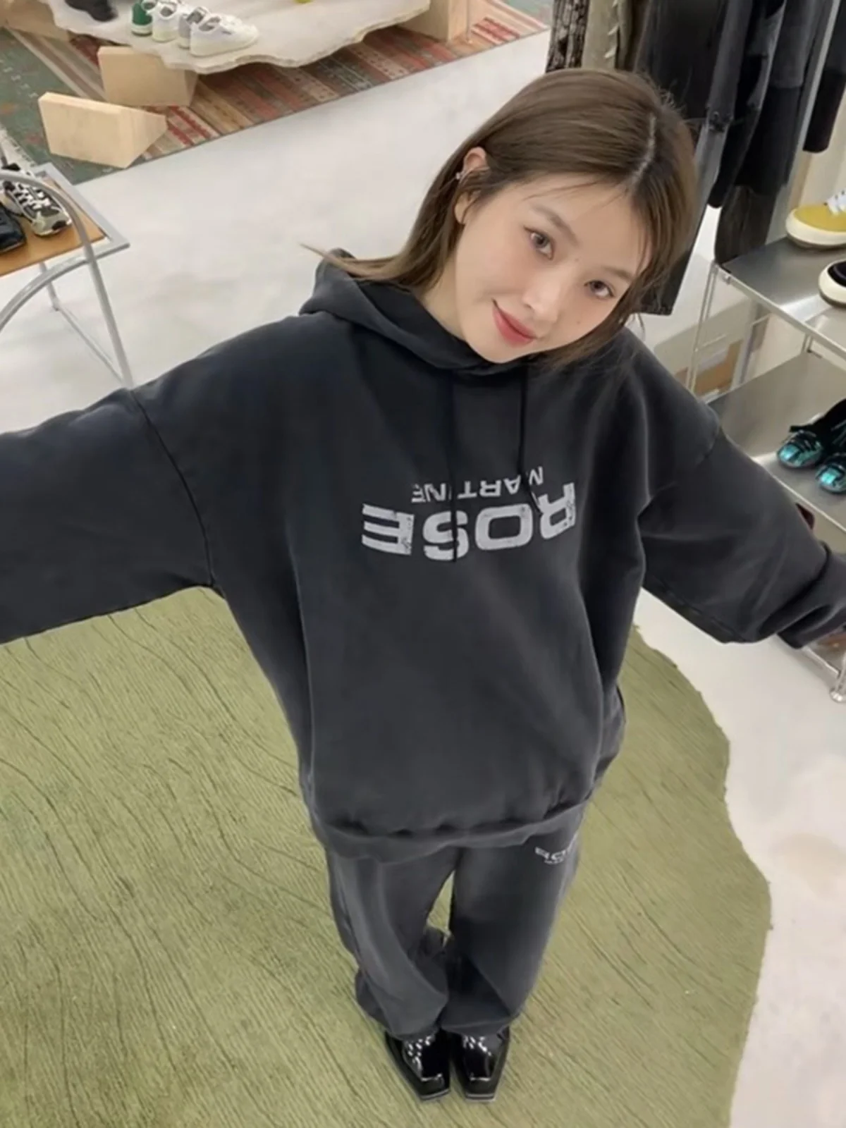 

e Rose Waed Logo Print Hoodie ex Basic Commuter Draped Couple Hooded Sweatirt Loose Fit Trendy Youthwear