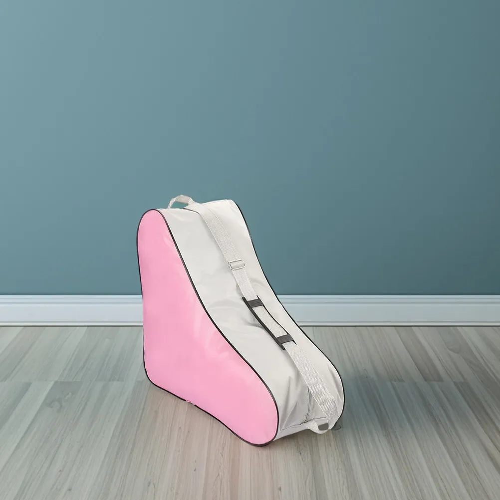 

Сумка для роликовых коньков треугольной формы: надежное хранение и стильная переноска для ледовых и роликовых коньков, а также для инлайн-скейтов.