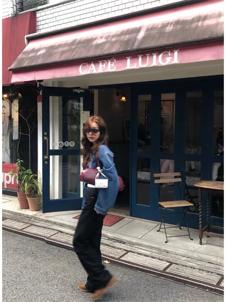 Candy Miss Retro Style Short Denim Jacket Casual Top Women's Fashion Commute Wind Loose Fit Regular Thickness Autumn Season