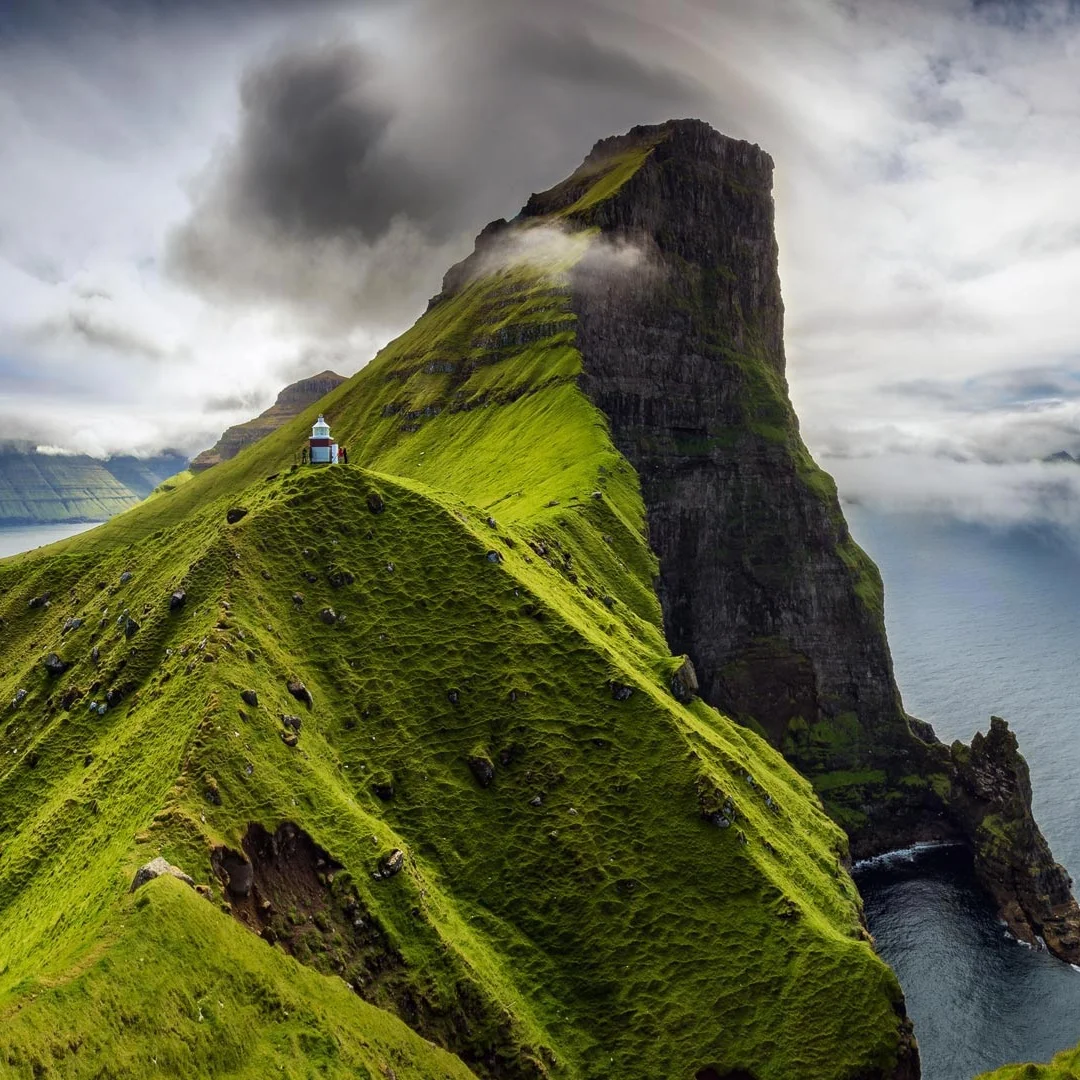 

13,3-дюймовый Android-автоматический GPS-навигатор с сенсорным экраном для Toyota Cruiser FJ 2007-2024, автомобильный радиоприемник, мультимедийный плеер, головное устройство DSP Carplay