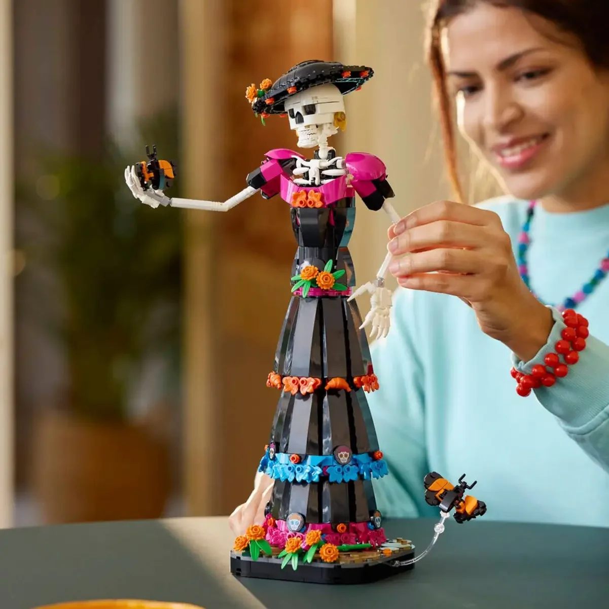 New 1212Pcs Undead Form Mexican Cultural Skeleton Figurine Undead Skeleton Noblewoman Building Block Model Toy For Ornament Gift