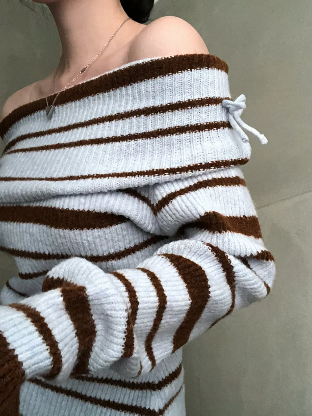 

Chic Vintage Striped One-oulder Knitted Sweater Women's Slim Fit Long Sve Top Korean Sle Commute Faion Winter New Ar...