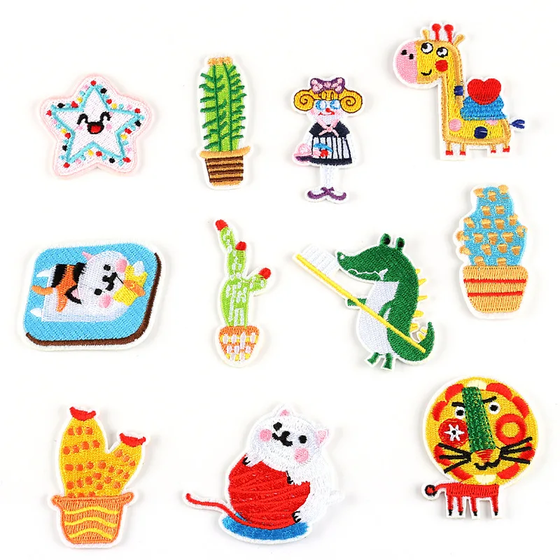 50 stücke viel Eisen Patches für Kleidung zufällige Kinder niedlich auf Anime Mädchen Jungen kleine Stickerei DIY Bulk Mix Pack Sets Parche Baby nähen – Detail 10