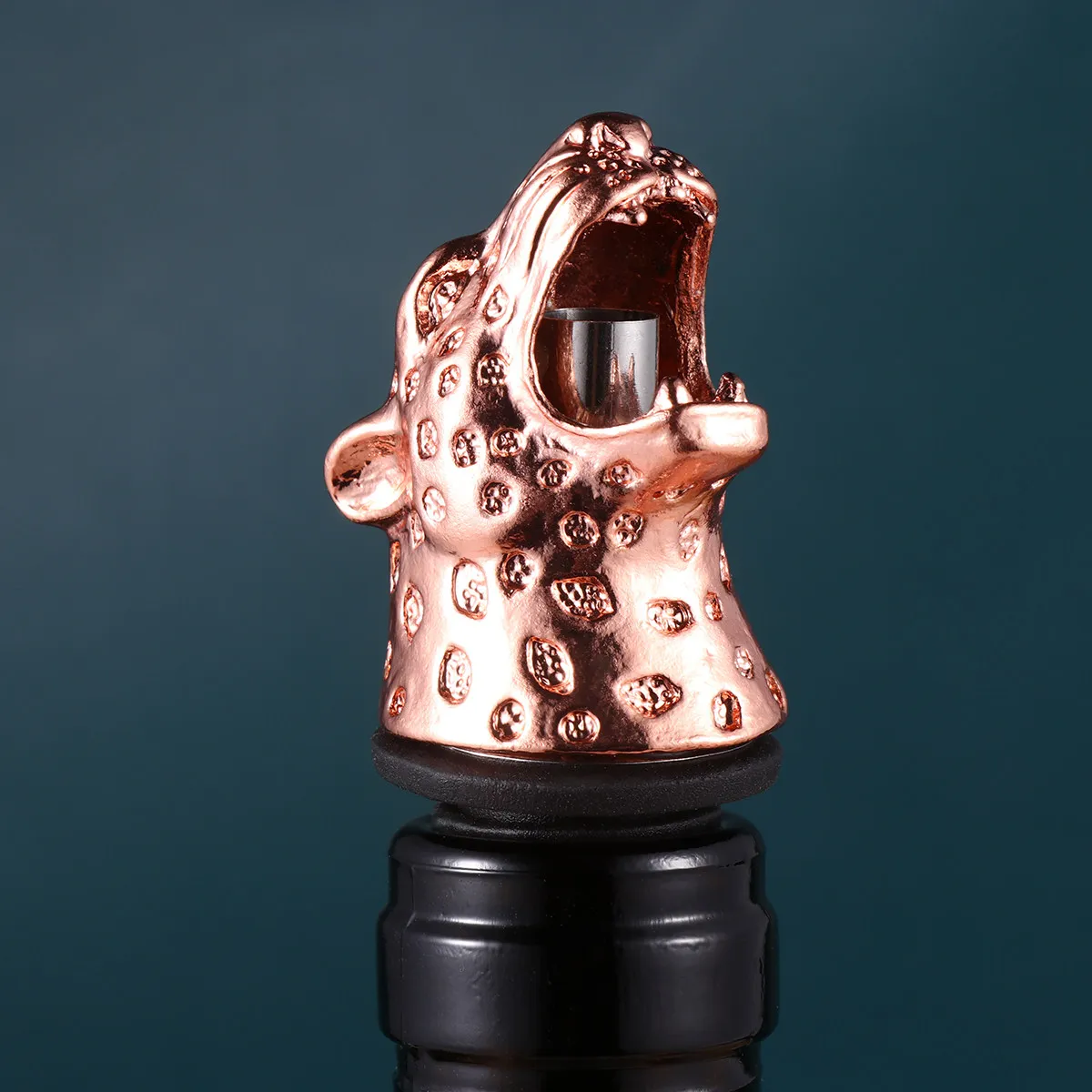 Leopard Head Shape Wine Pourer Stopper Alloy Bottle Cap for Wine Liquor Beverages Rose Golden Party Decor Fun Atmosphere Creator
