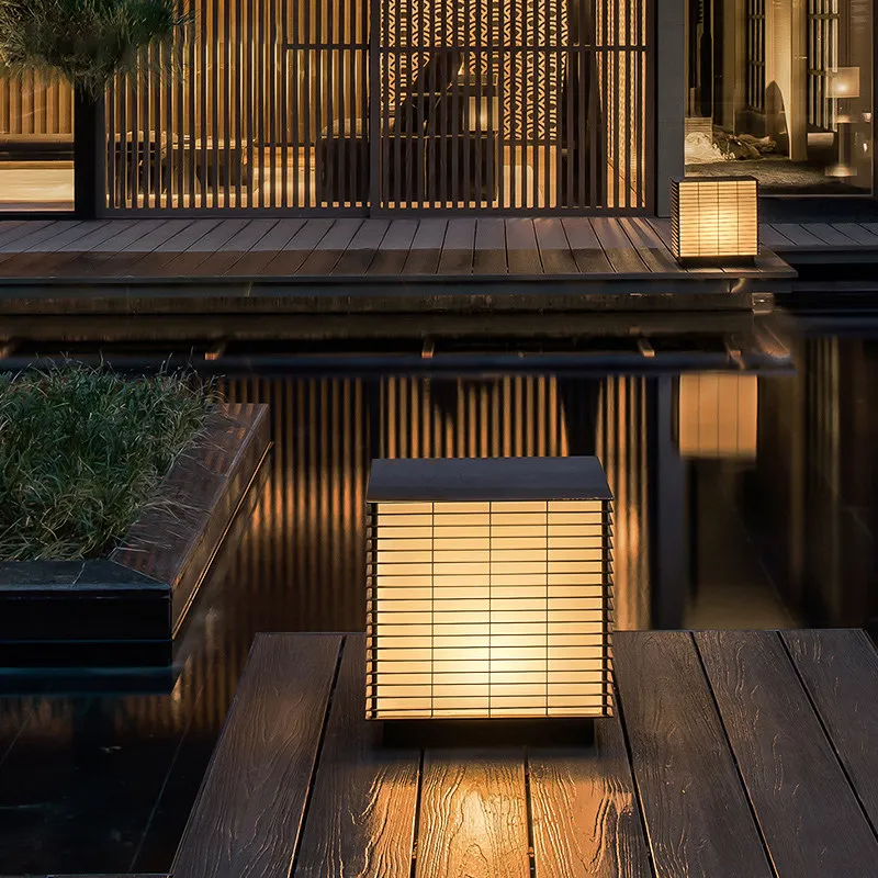Solar outdoor lights, villa courtyard, lawn, sales office landscaping, landscape, outdoor waterproof floor lamps