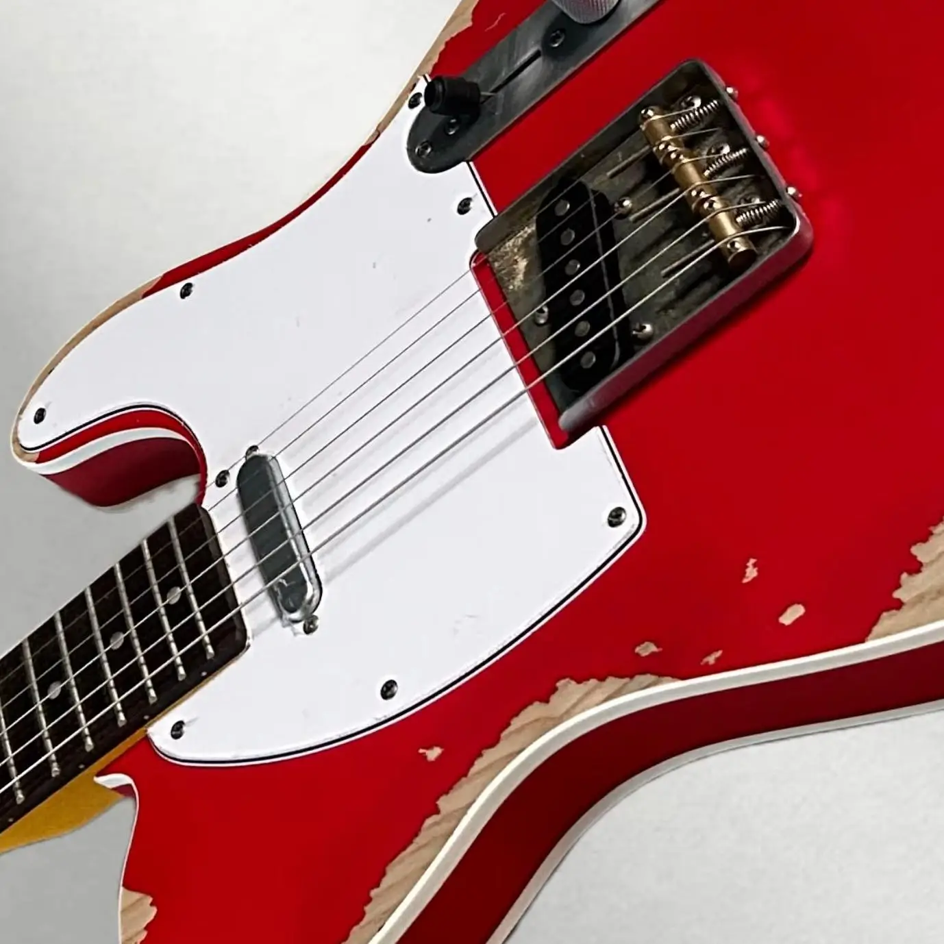 Aged Electric Guitar Ash Body Rosewood Fretboard Red Color Double Binding view 5