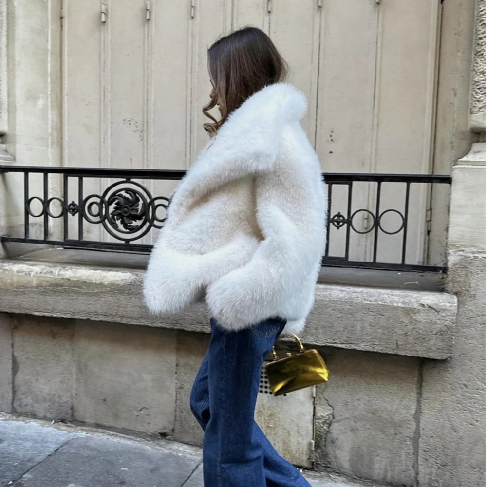 Chic Street Girls Gradiest Faux Fur Jacket Women Winter 2024 Brand Fashion Fluffy Fox Fur Coat Female Luxury Outerwear